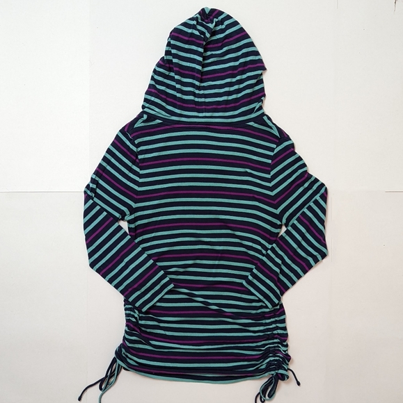 Liz Lange maternity top - Picture 3 of 9